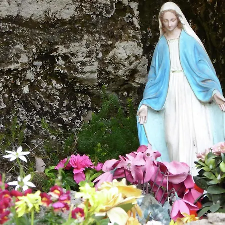 In Casoli Near Slopes Cocciglia